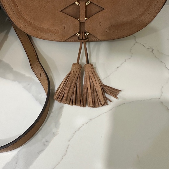 Vince Camuto Angel Flat bag mocha tassels - Picture 4 of 9